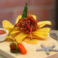 Lil' Chef Prime Seafood Tapas On The Bay food