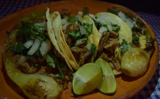 Tacos Hermanos food