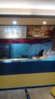 Las Pizzas Del Abuelo food