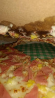 Aj Pizzas Al Forno food