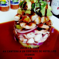 Mariscos Los Tomateros food