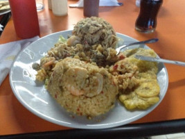 Catamarán Sea Food food