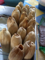 Tamales Atoles D'castro food