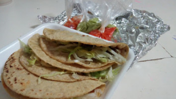 Quesadillas Y Neveria food