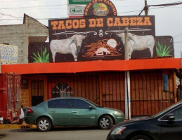 Tacos De Cabeza El Cortijo outside