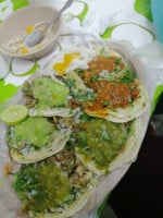 Solano's Taqueria food