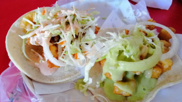 Tacos De Pescado El Estadio food