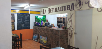 La Herradura food