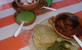 Taquería Doña Mary food