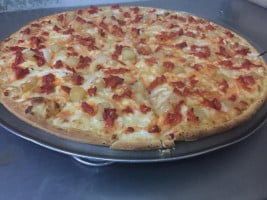 Marco Pizza food