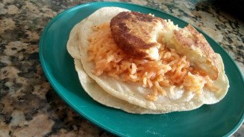 Antojitos Mexicanos Vanessa food