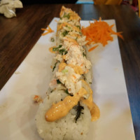 San Kay Sushi food