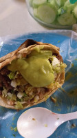 Taqueria El Camaleon food