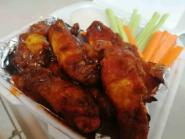 Black Wings Gourmet inside