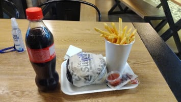 La Suiza Parrilla Comida