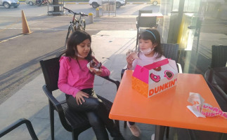 Dunkin' Colombia food