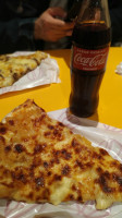 Ciru´s Pizza food