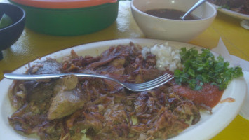 Birria Y Borrego Los Hernandez food