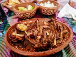 Birria Tatemada La Paloma food