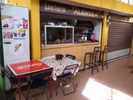 Loncheria Alondra food