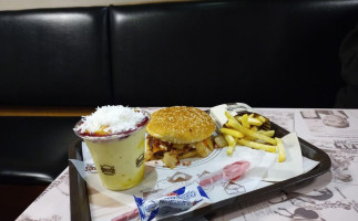 El Corral Estación Los Abuelos food