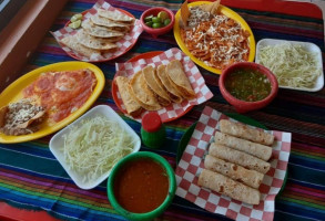 Don Taco Regio food