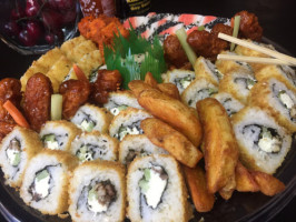 Sushi Lote food