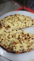 Queso Con Pizza food