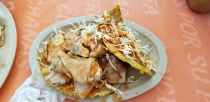 Tostadas El Aventurero food