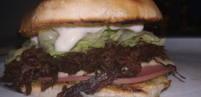 La Esquina Tortas Y Hamburguesas food