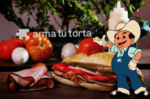 Arma Tu Torta food