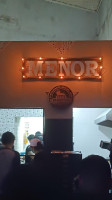 El Menor Burgers food