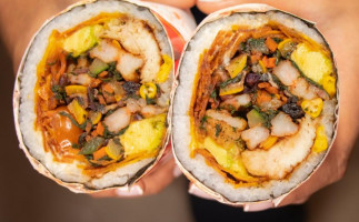 Sushi Burrito Colombia food