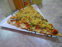 Alejos Pizza food