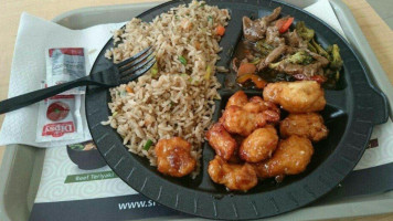 Sr. Wok food