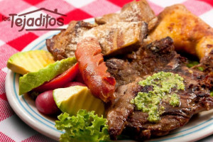 Los Tejaditos food