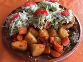 Antojitos Mexicanos La Palomita food