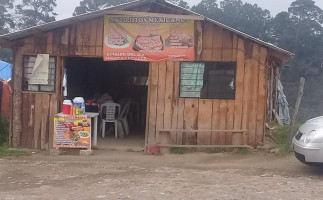 Tacos Y Quesadiilas Charly´s El Buen Taco outside