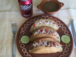 Antojitos Mexicanos J.r food