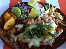 Cocteleria Y Marisqueria La Mexicana food