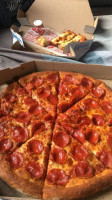 Domino's Pizza Limonar food