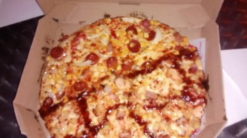 Domino's Pizza food