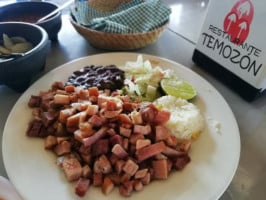 Familiar Temozon, México food