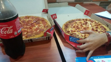 Domino's Pizza La Sexta food