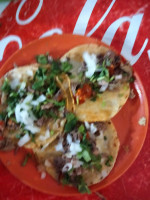 Tacos De Barbacoa De Res Y Puerco Don Rafa food