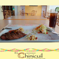 El Chinicuil food