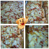 Pizzas Chuy food