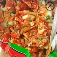 Mariscos El Bro food