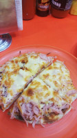 Pizzas Vargas food