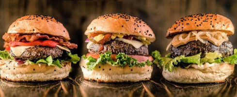 Hamburguesas De Barrio food